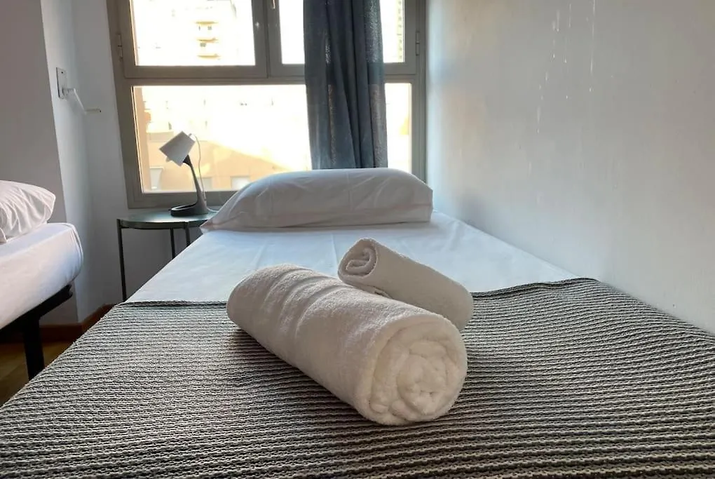 New! Amazing 2 Bedroom Apartment In Rambla Del Poblenou Barcelone 0*,  Espagne
